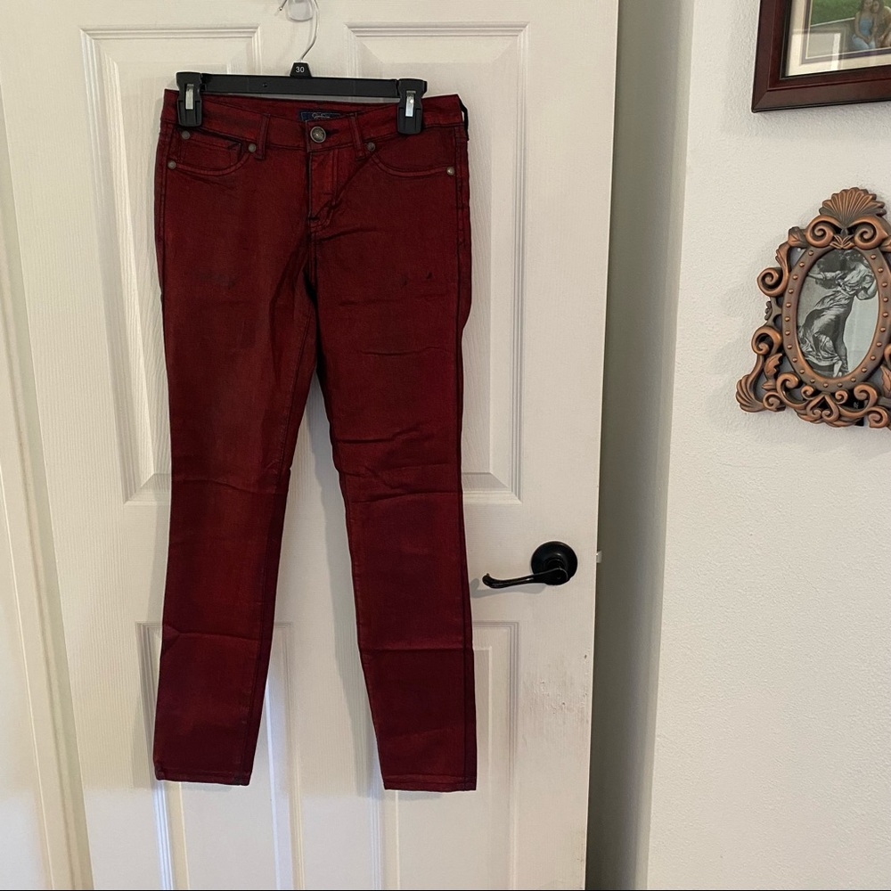 BUNDLE 4/$15 EUC Jessica Simpson Red/Black Shimmery Skinny Jeggings